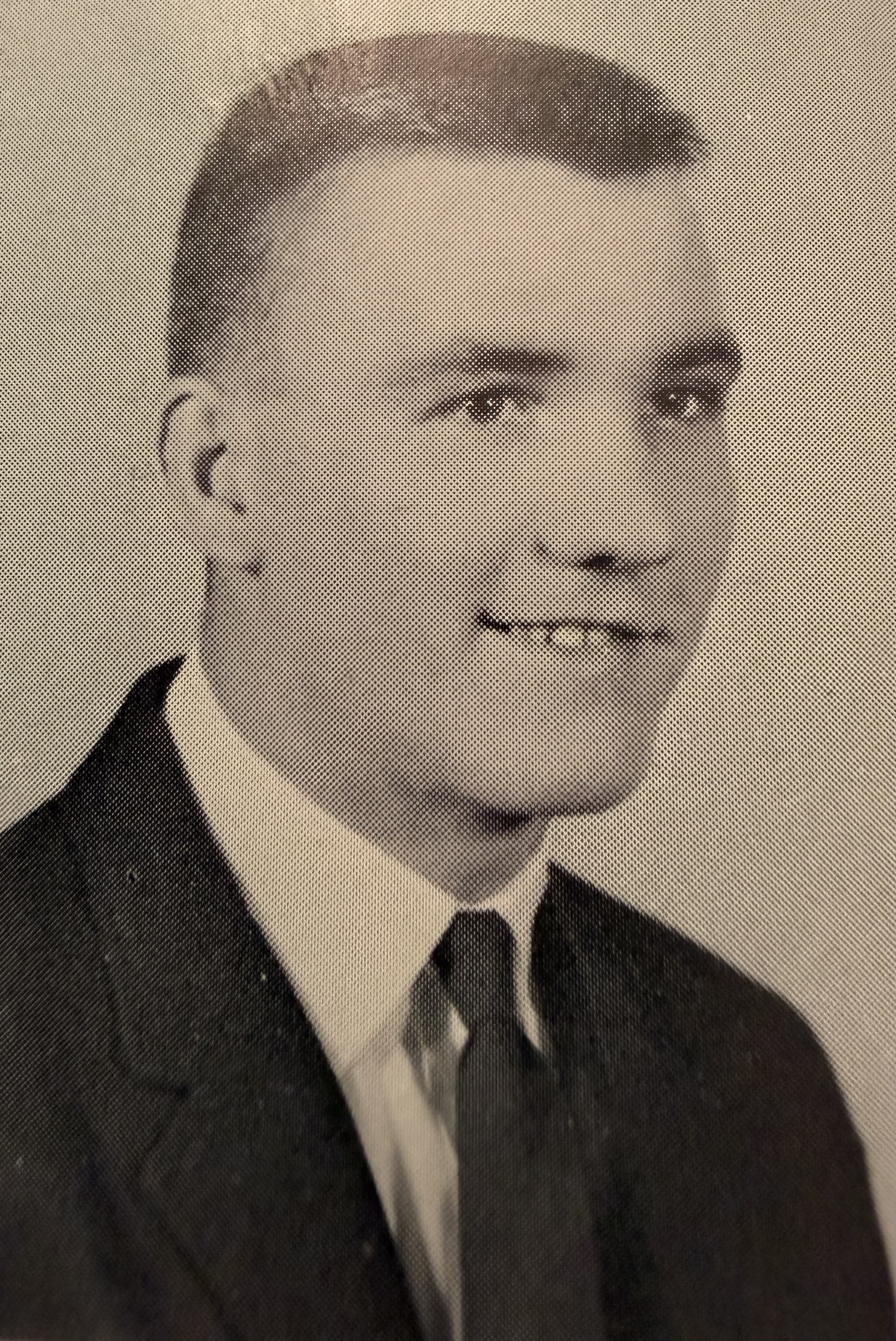 Portrait of LLoyd Bouldin